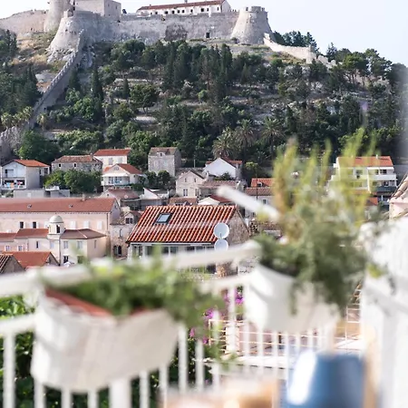 Yukka Comfor Center Hvar With Parking Hvar Town